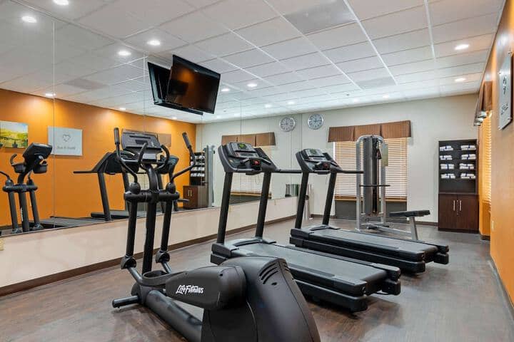 Health and Fitness 34 of 43