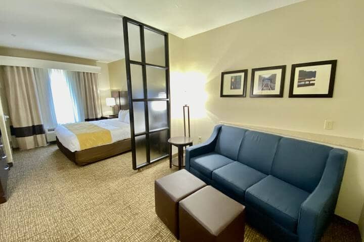 Room 7 of 43