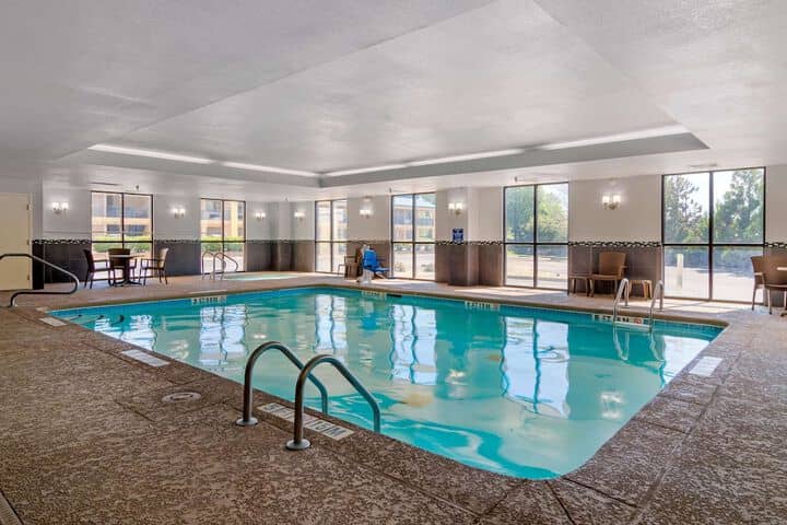 Pool 32 of 43